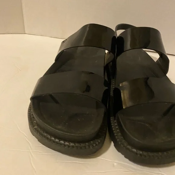 Yoki sandals - Picture 5 of 8